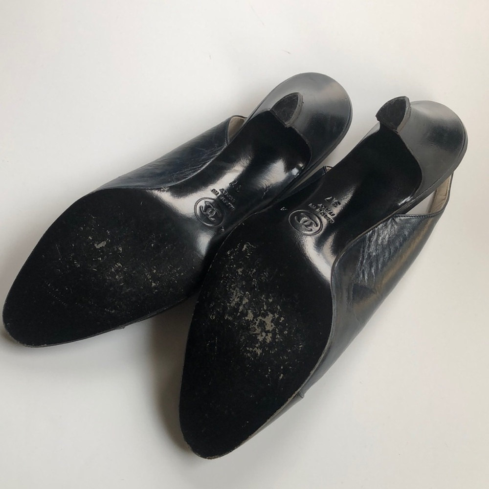 Chanel slingback cap toe leather heels 37 - Picture 6 of 8